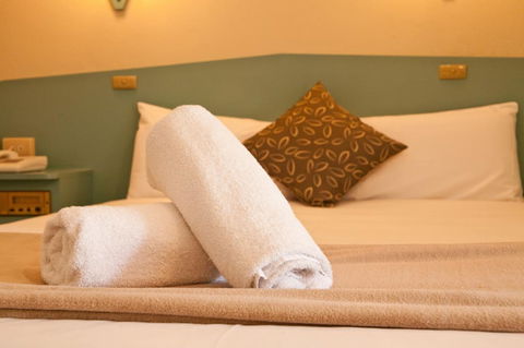 Mount Gambier International Motel - New South Wales Tourism  6