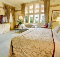 Simpson of Potts Point - New South Wales Tourism 