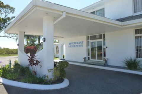 Blue Pacific Motel Swansea - New South Wales Tourism  0