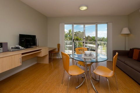 Cabarita Lake Apartments - New South Wales Tourism  3