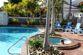 Champelli Palms - New South Wales Tourism  3