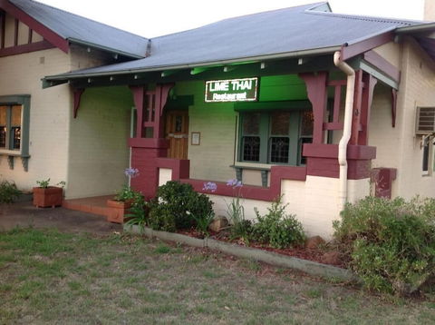 Forest Lodge Motor Inn & Restaurant - New South Wales Tourism  5