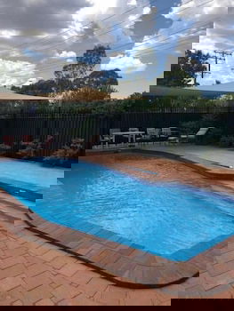 Forest Lodge Motor Inn & Restaurant - New South Wales Tourism  6