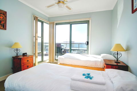 Sails Luxury Apartments, Forster - New South Wales Tourism  1