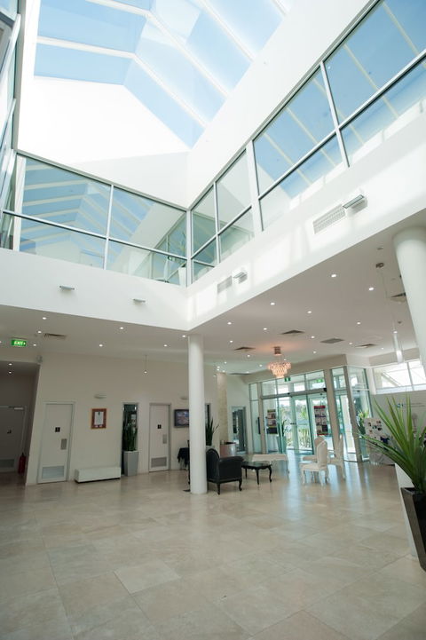 Sfera's Park Suites & Convention Centre - New South Wales Tourism  2