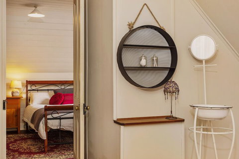 Crabtree House - New South Wales Tourism  2