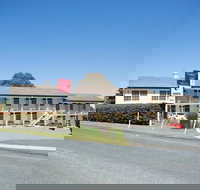 Colonial Lodge Motor Inn Yass - New South Wales Tourism 