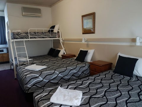 Park Drive Motel - New South Wales Tourism  6
