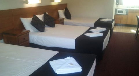 Park Drive Motel - New South Wales Tourism  3