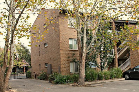 Adelaide Dresscircle Apartments Archer Street - New South Wales Tourism  3