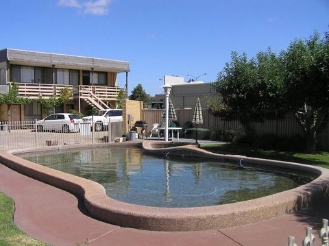 Bell Tower Motor Inn - New South Wales Tourism  5