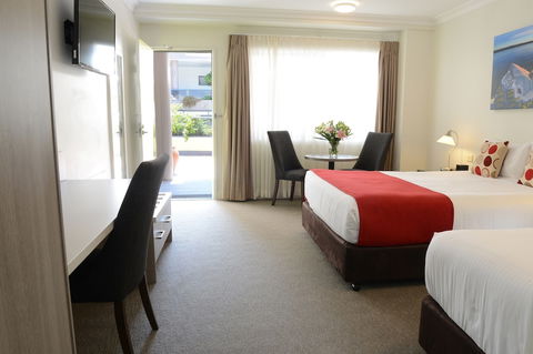 Rockpool Motor Inn - New South Wales Tourism  4