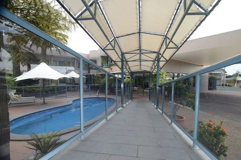 Rockpool Motor Inn - New South Wales Tourism  1