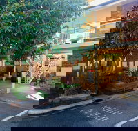 Paddle Wheel Motel - New South Wales Tourism 