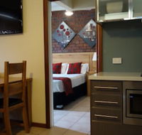 Glenelg Gateway Apartments