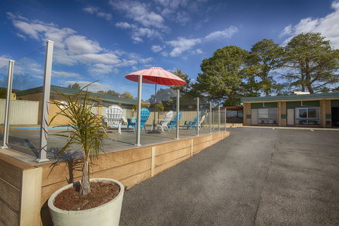 Hi Way Eight Motor Inn - New South Wales Tourism  5