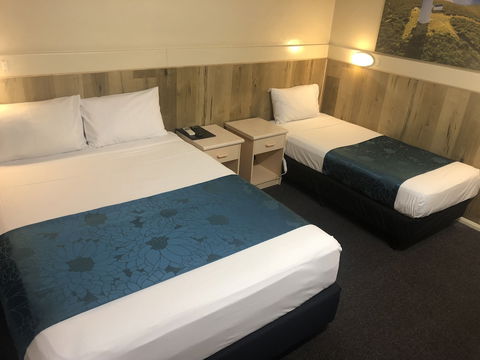 Wattle Tree Motel - New South Wales Tourism  3