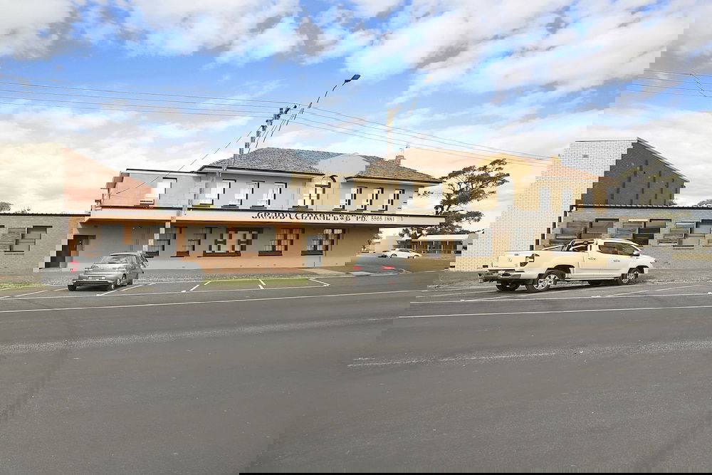 Cobden VIC New South Wales Tourism 