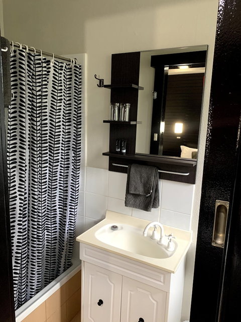 Attunga Alpine Lodge And Apartments - New South Wales Tourism  6