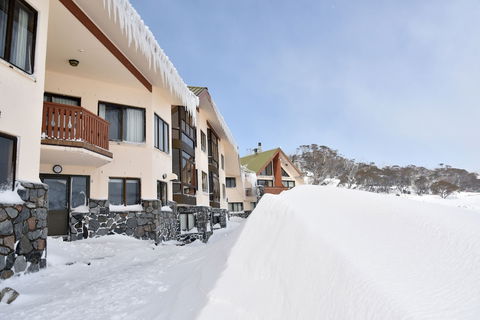 Salzburg Apartments - New South Wales Tourism  0