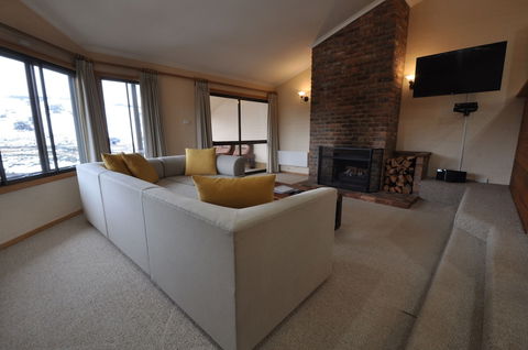 Salzburg Apartments - New South Wales Tourism  2