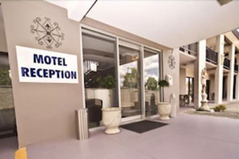Bella Vista Motel - New South Wales Tourism  1