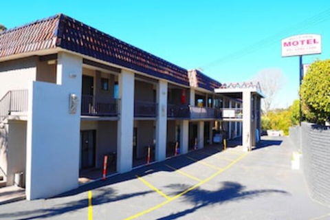 Bella Vista Motel - New South Wales Tourism  0