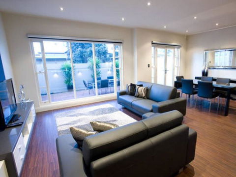 Precinct On Jardine Accommodation - New South Wales Tourism  1