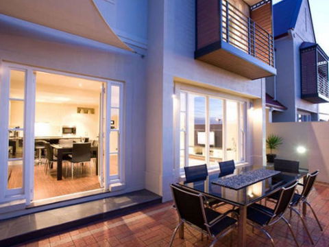 Precinct On Jardine Accommodation - New South Wales Tourism  2