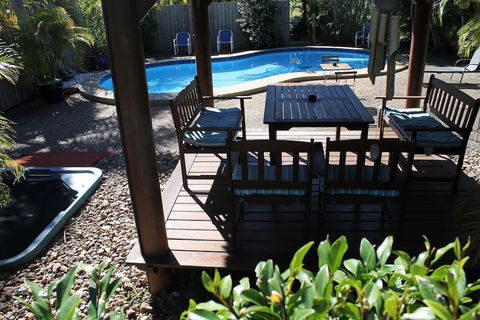 Pialba Motor Inn - New South Wales Tourism  5
