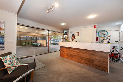 Albury Winsor Park Motor Inn - New South Wales Tourism  3