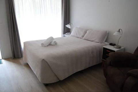 Sutherland Motel - New South Wales Tourism  5