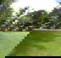 Ivanhoe Village Caravan Resort - New South Wales Tourism 