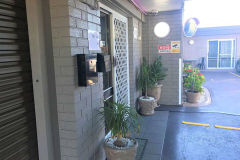 Toukley Motor Inn - New South Wales Tourism  7