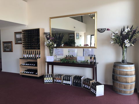 Turners Vineyard Motel And Function Centre - New South Wales Tourism  5