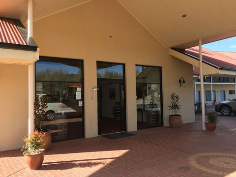 Turners Vineyard Motel And Function Centre - New South Wales Tourism  2