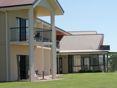 Turners Vineyard Motel And Function Centre - New South Wales Tourism  4