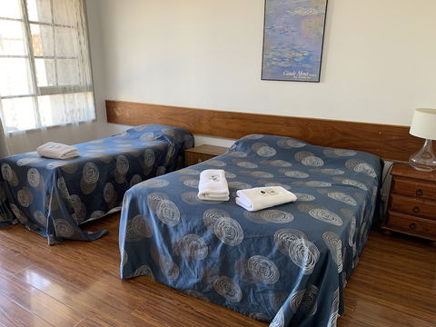 Beaconsfield Lodge Motel - New South Wales Tourism  6