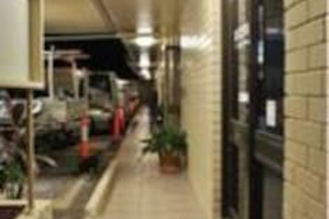 A & A Lodge Motel Emerald - New South Wales Tourism  1
