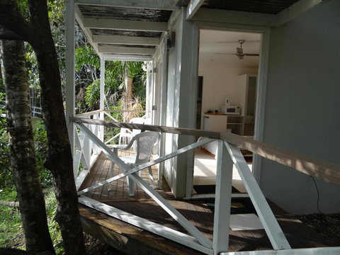 Eumundi Yacht Club B & B - New South Wales Tourism  3