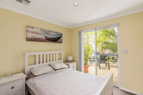 Ocean Keys Cottage - New South Wales Tourism  2