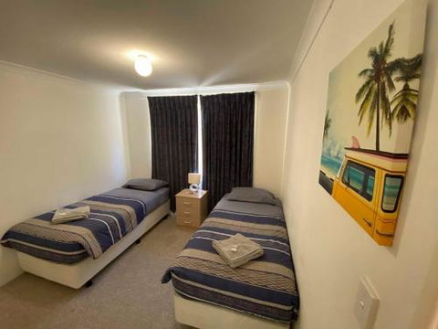 Port Bouvard Beach Holiday Home Mandurah - New South Wales Tourism  4
