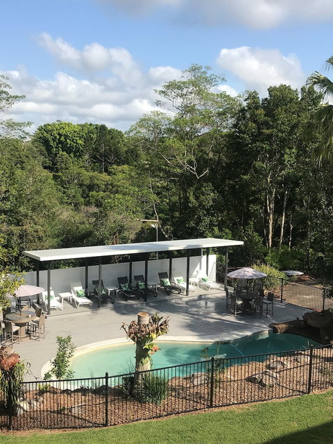 Clouds Montville - New South Wales Tourism  3