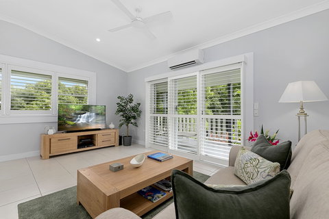 The Country House At Hunchy Montville - New South Wales Tourism  3