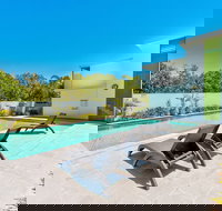 Mackay Oceanside Central Hotel - New South Wales Tourism 