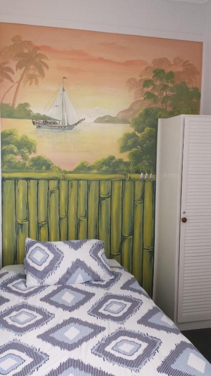 Geckos Rest Budget Accommodation & Backpackers - New South Wales Tourism  2