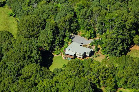 Babbling Brook Retreat - New South Wales Tourism  2