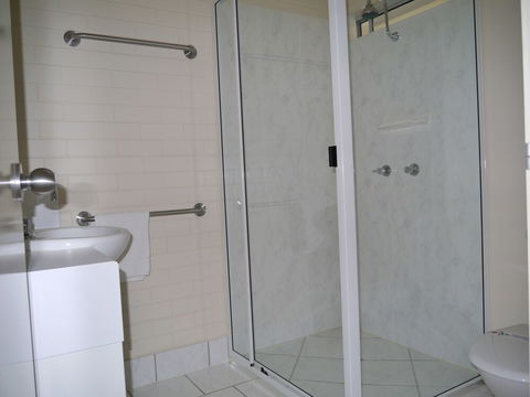 Emu Park Motel - New South Wales Tourism  4