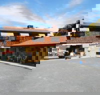 Young Goldrush Motel