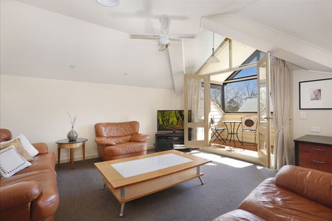 Briars Country Lodge - New South Wales Tourism  6